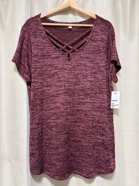 Sonoma Marled Short Sleeve V-Neck Top in Berry Plum